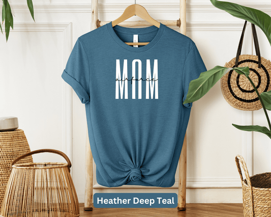 Airforce MOM T-Shirt - Proud Military Mom Tee - Gift for Air Force Moms - Inspirational Military Family Shirt - Support Our Troops Apparel